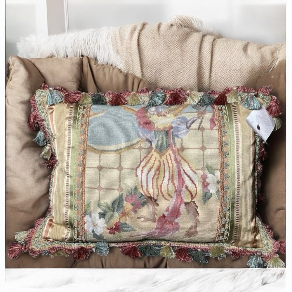 NWT VTG French Aubusson Designer Needlepoint Accent Pillow